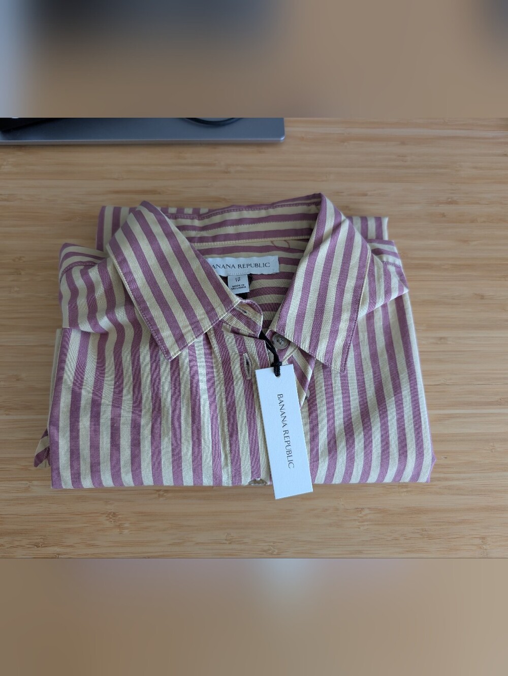 NWT Gorgeous Banana Republic Oversized Shirt in 100% Cotton (New With Tag)